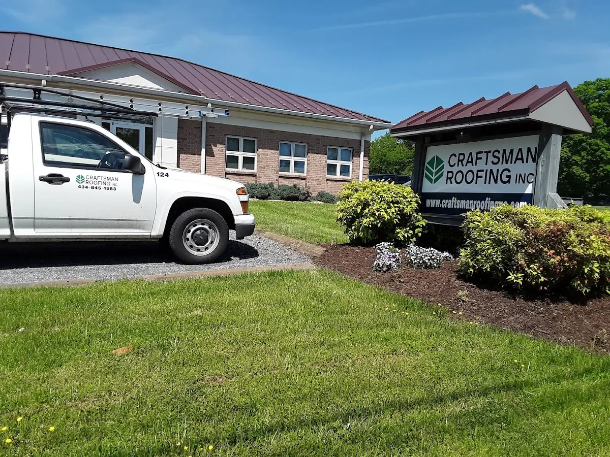 Quality Soffit & Fascia Repair by experienced craftsmen in Washington Heights